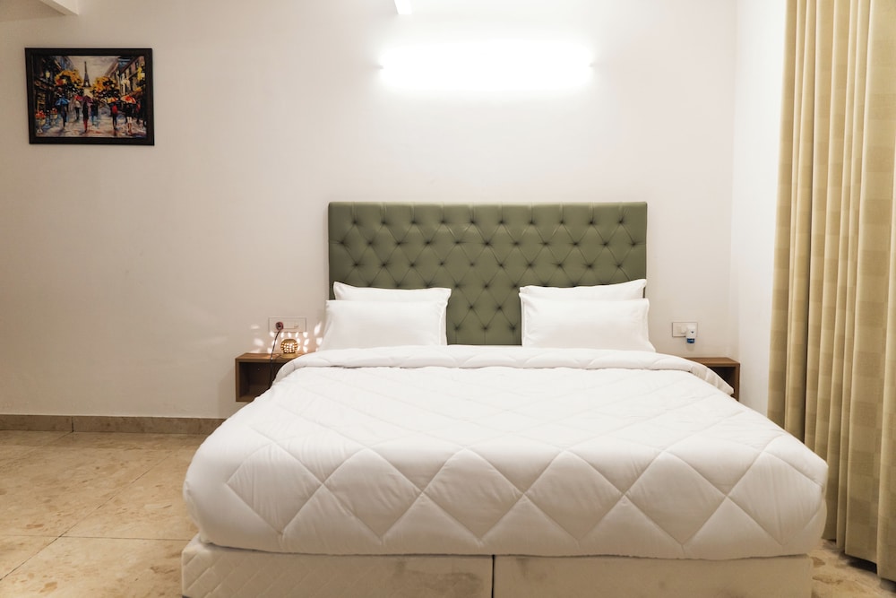 Deluxe Room - Photo 1