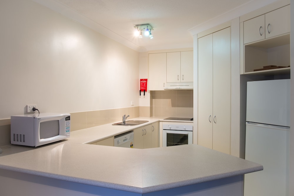 Standard Apartment, 2 Bedrooms, Non Smoking, Kitchen (Apartment) photo 3