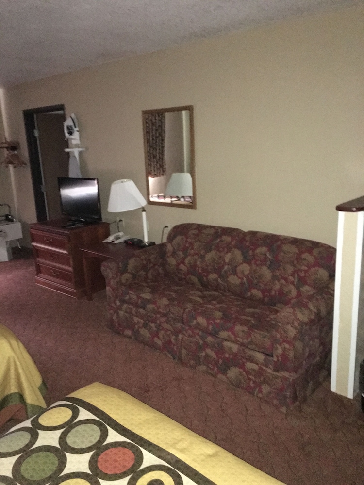 Studio Suite, Multiple Beds, Non Smoking - Photo 8