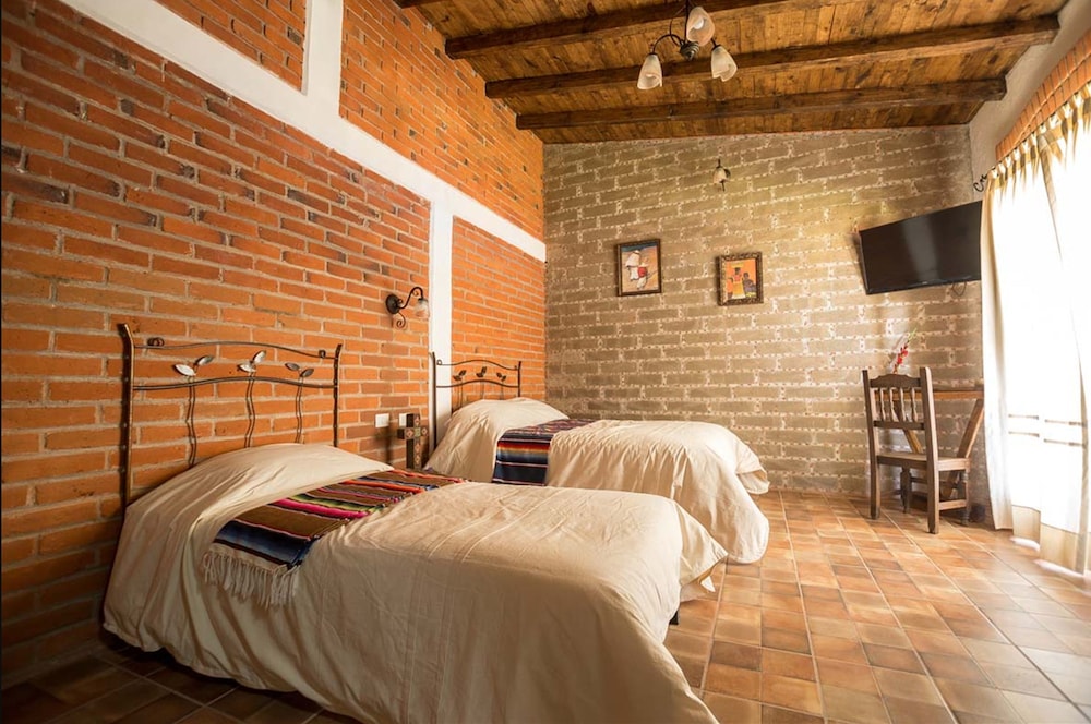 Basic Double Room
