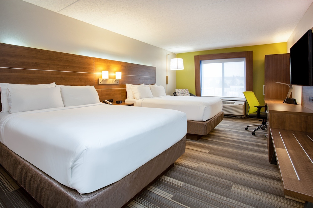 Standard Room, 2 Queen Beds, Non Smoking (Communications) - Photo 1