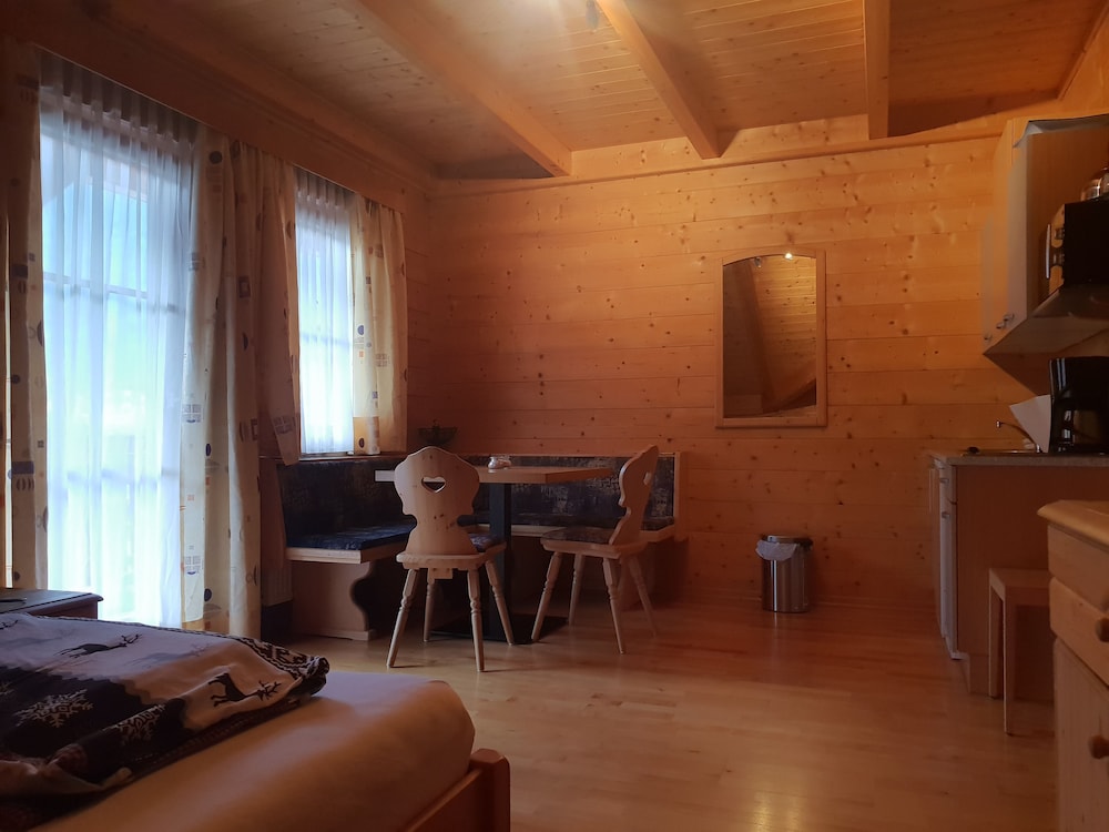 Economy Apartment photo 3