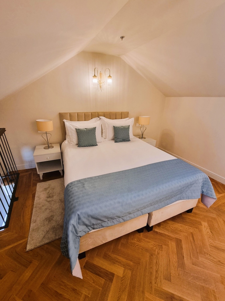 Gallery Double or Twin Room