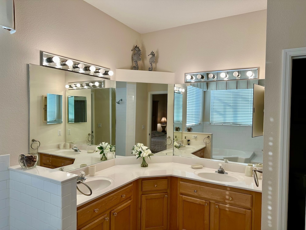 Grand Fabulous 4BR Pool Home Near Disney, Kuva 12
