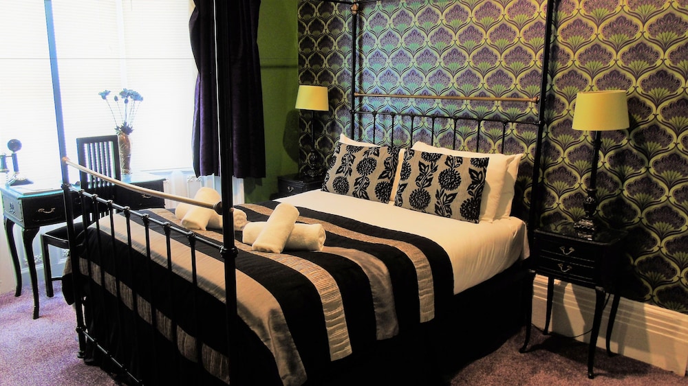 Double Room (Ground Floor) photo 3