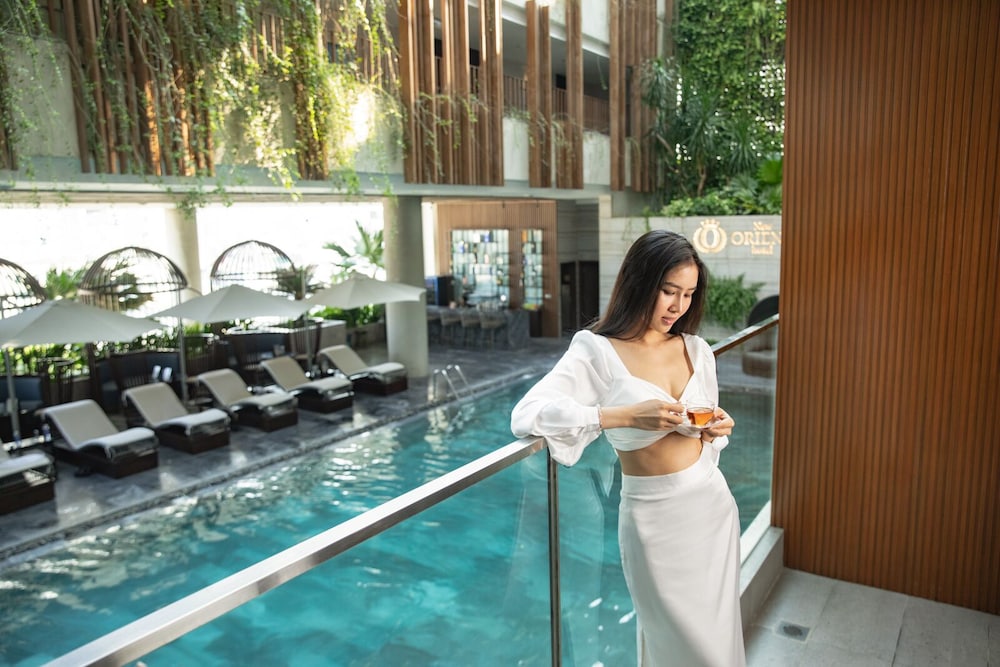 Deluxe Twin Room, Pool View photo 2