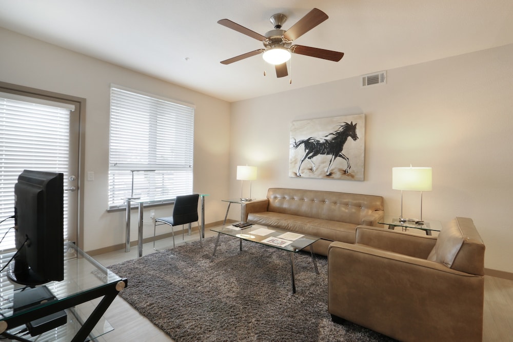 Luxury Apartment, 2 Bedrooms photo 1
