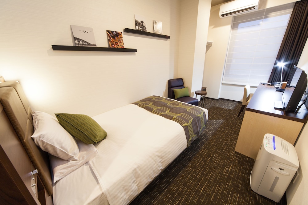 Standard Semi Double Room, Non Smoking (No cleaning Service) photo 2