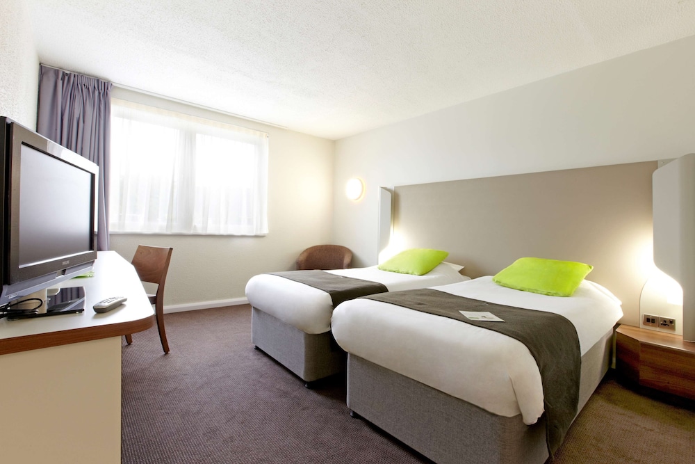 Standard Room, Multiple Beds photo 1