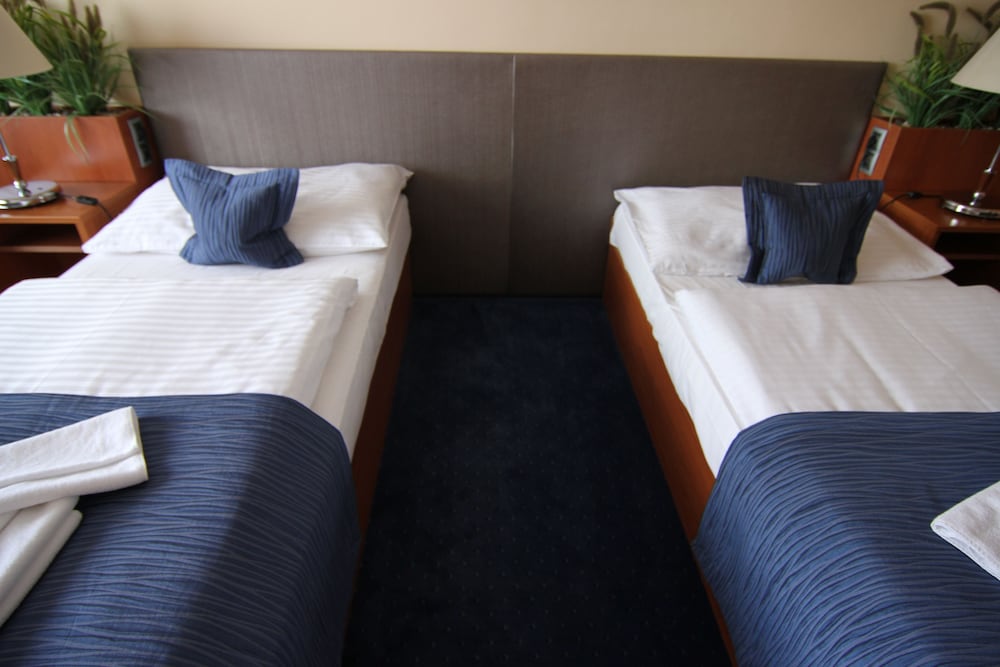 Premium Double Room Single Use photo 3