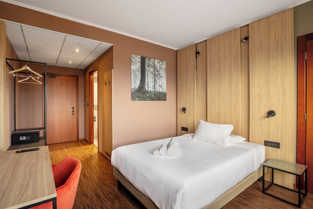 Standard Single Room, 1 Twin Bed photo 2