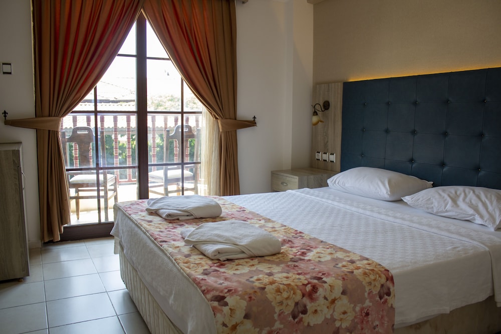 Standard Room photo 1