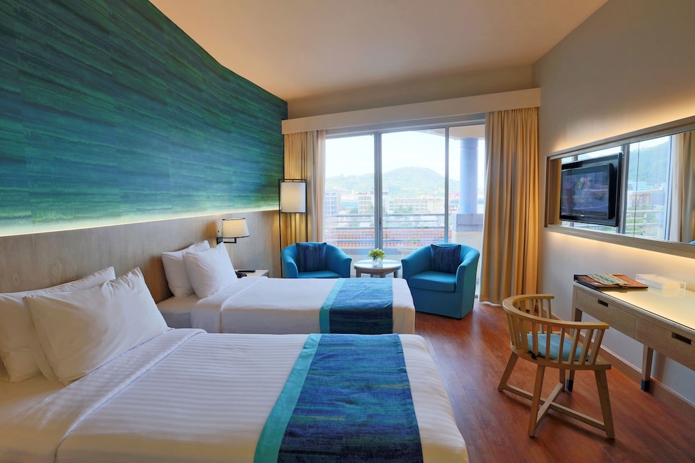 Deluxe Room Paradise Wing - Photo 1