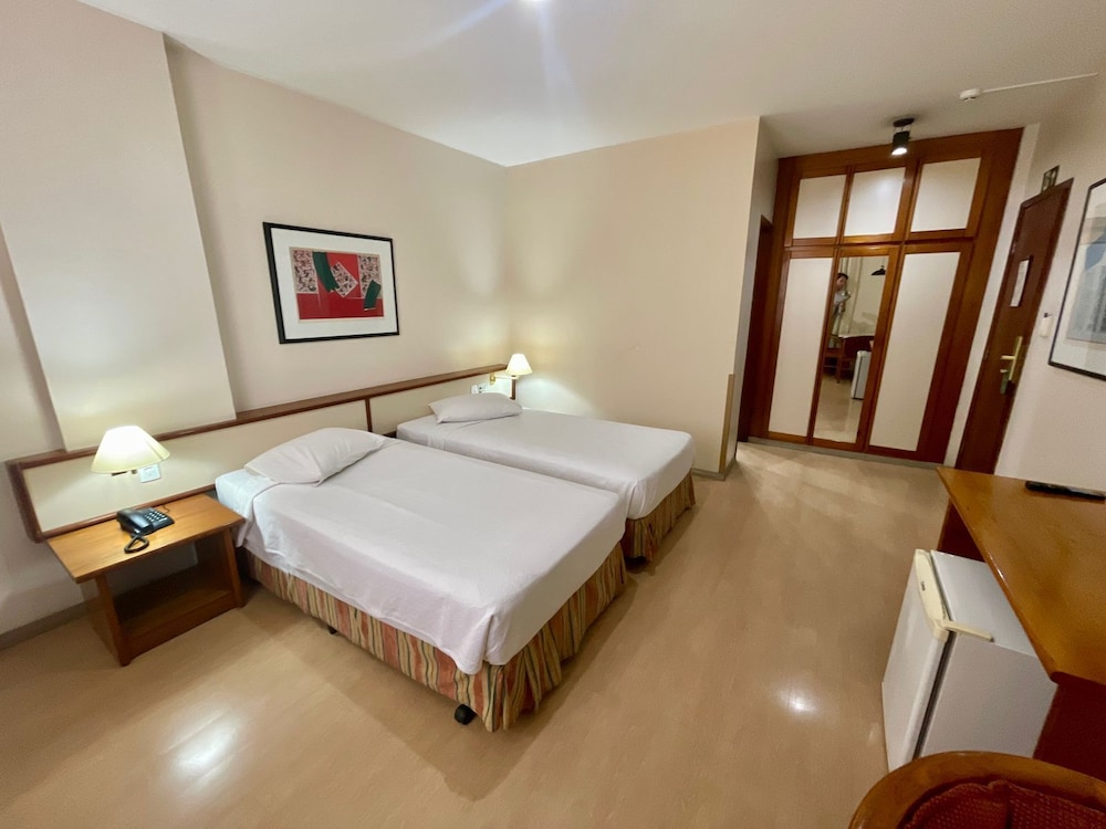 Executive Room, 2 Twin Beds photo 2