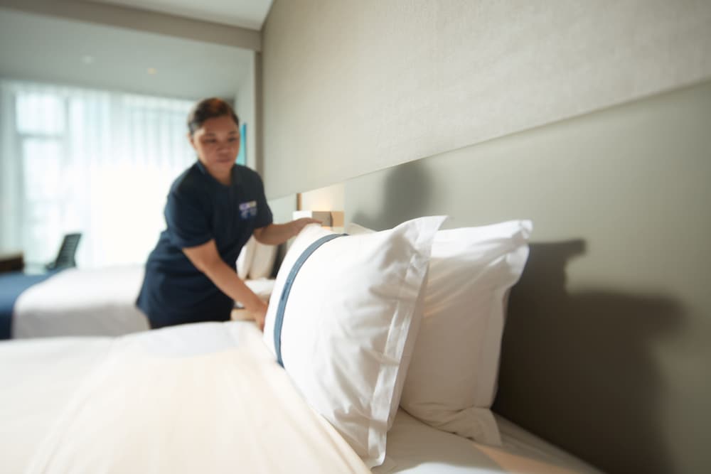 Standard Room, 2 Twin Beds (Extra Floor Space Air Purifier)