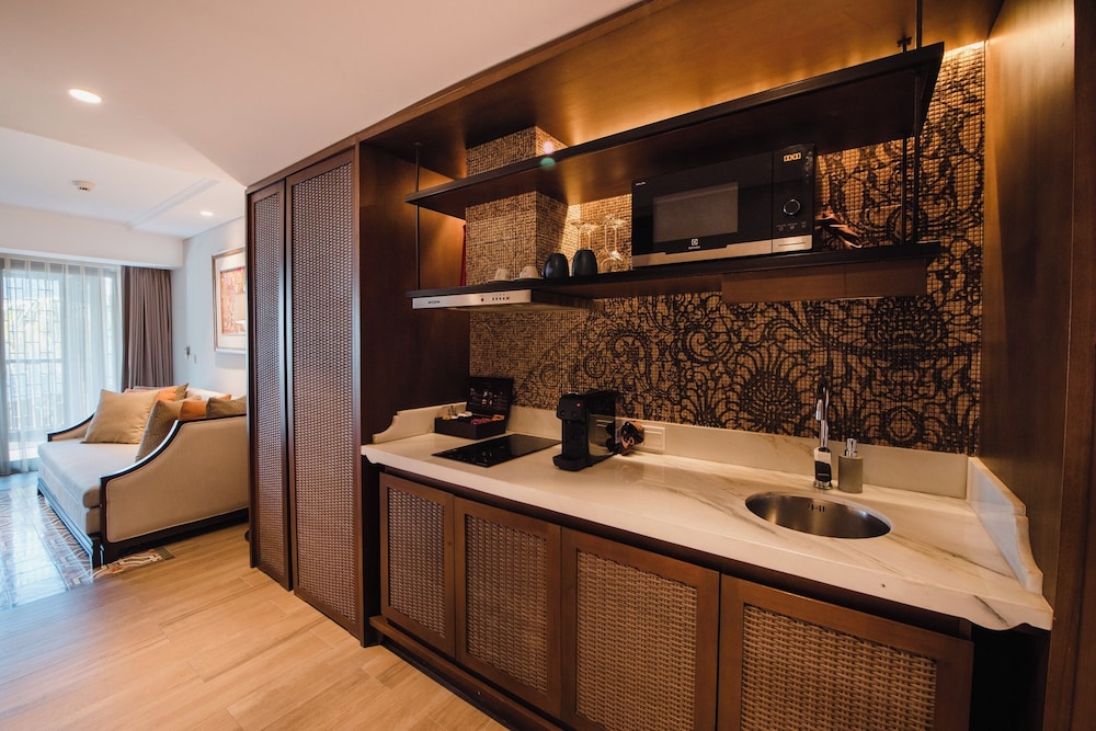 Prestige Suite - Photo 11