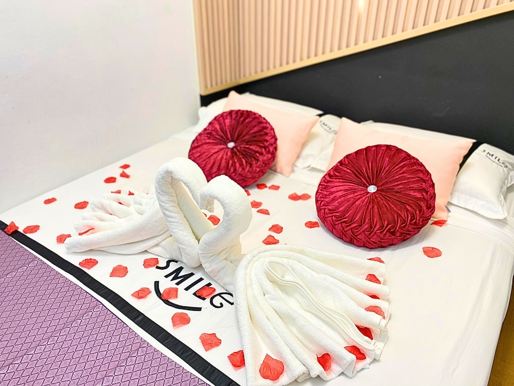 Design Studio Suite, 1 Queen Bed photo 2