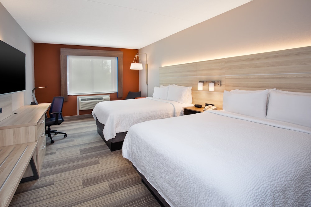 Suite, 2 Double Beds (Additional Living Area) - Photo 5