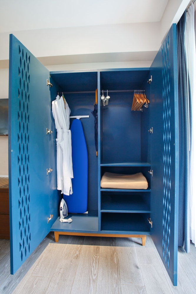 Signature Suite, 2 Bedrooms (Ocean View) - Photo 4