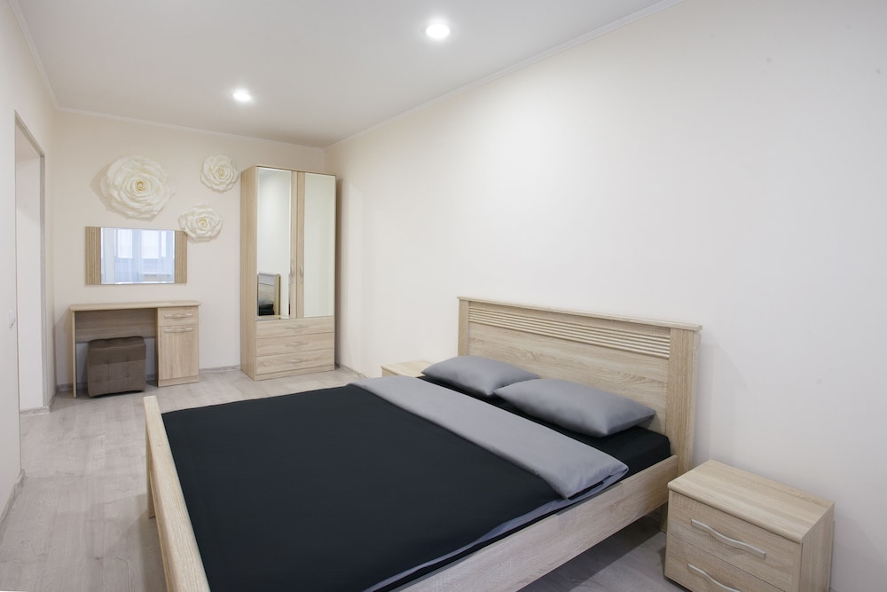 Deluxe Condo, 2 Bedrooms