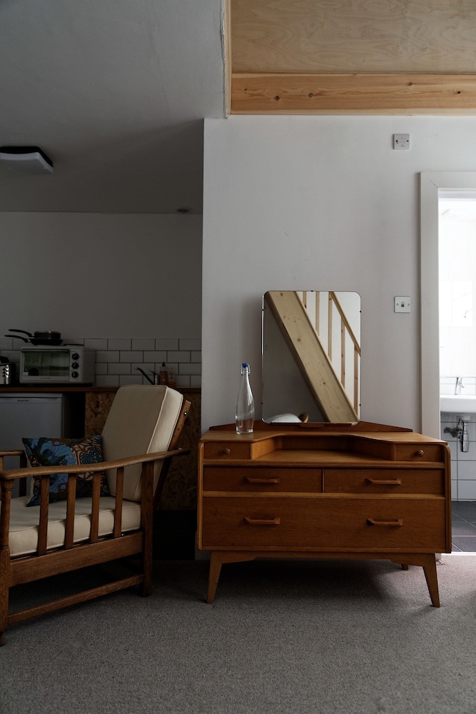 Family Room, Kitchenette photo 3