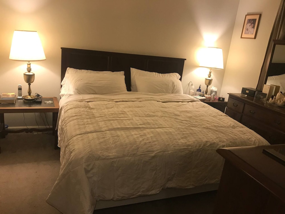 Apartment, 4 Bedrooms, Balcony photo 2