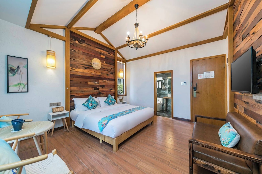 Basic Double Room, Partial Ocean View photo 1