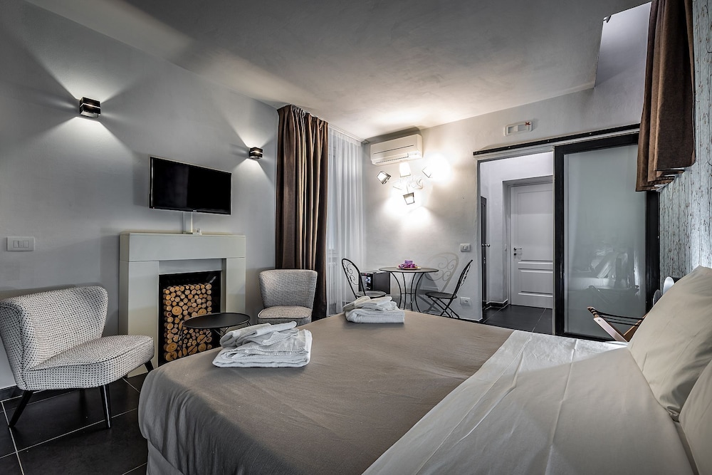 Standard Triple Room photo 3