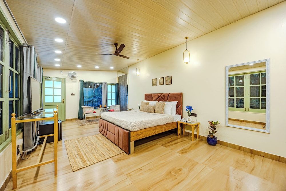 Premium Room, Courtyard View