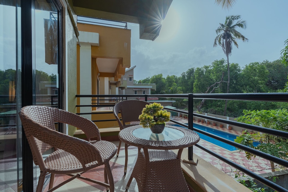 Luxury Villa photo 2