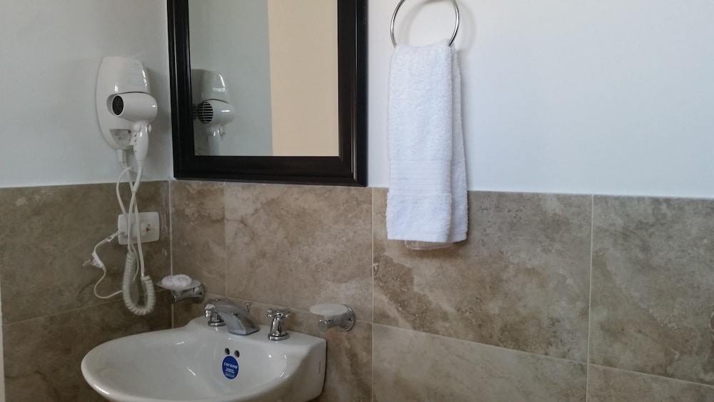 Standard Quadruple Room photo 2