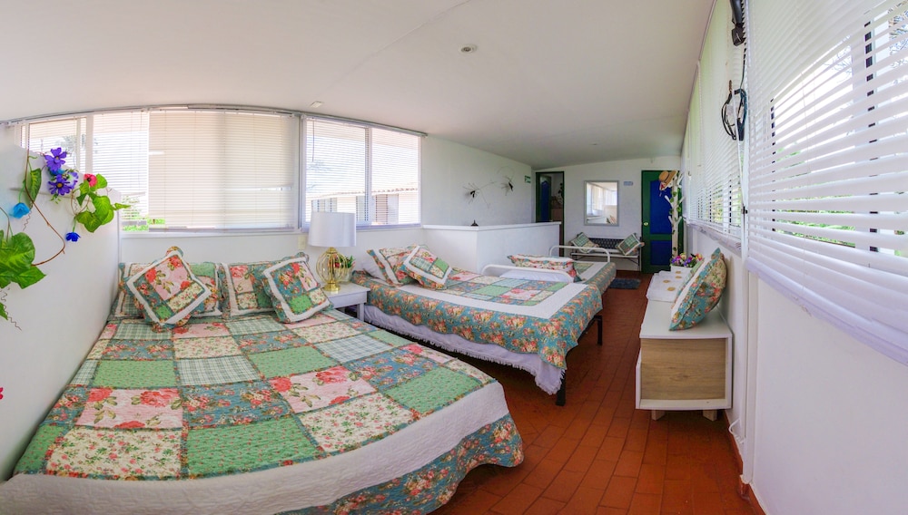 Family Room, Multiple Beds photo 1