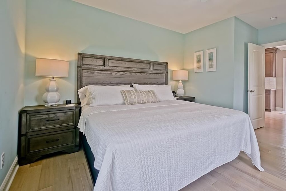 House, 5 Bedrooms