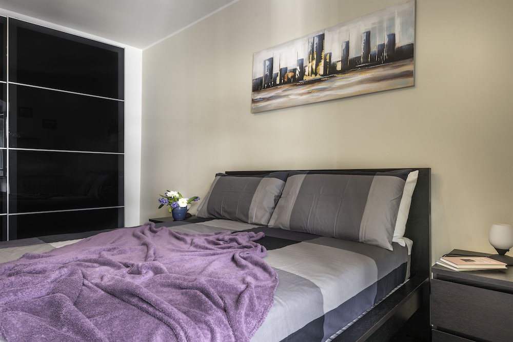Deluxe Studio Suite, Non Smoking