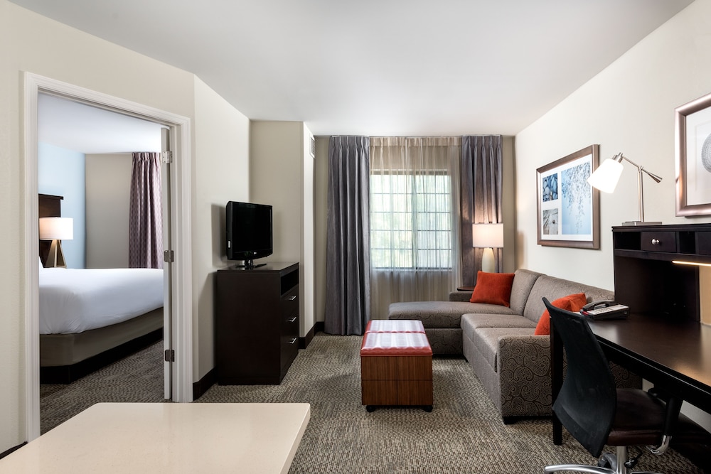 Suite, 1 Queen Bed, Accessible, Kitchen (Mobility Accessible) - Photo 5