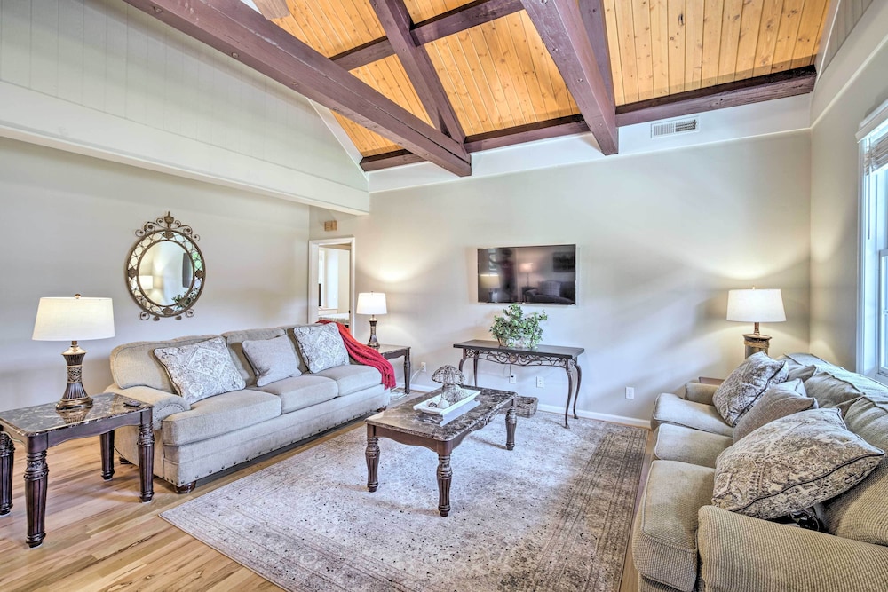 House (4 Bedrooms) photo 1