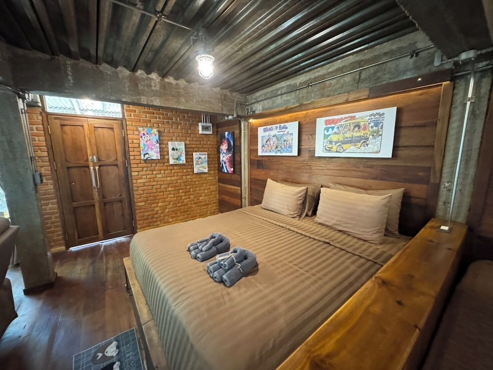 Design Studio Suite, 1 Bedroom, Non Smoking, River View photo 2