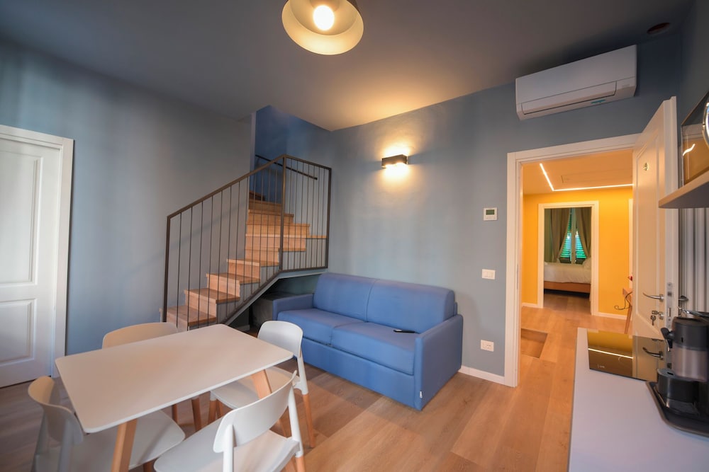 Deluxe Quadruple Room, Balcony photo 3