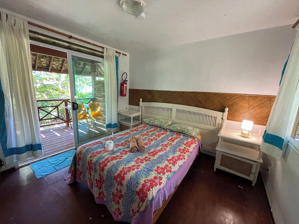 Room, Shared Bathroom, Garden View photo 1