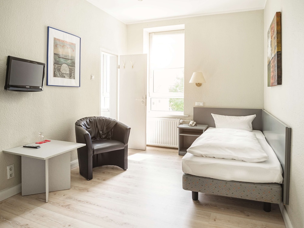 Standard Room, 1 Twin Bed photo 1