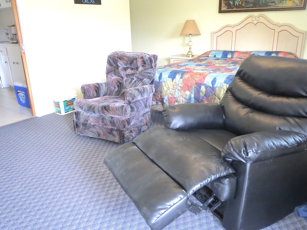 Family Twin Room, 1 Bedroom, Kitchen