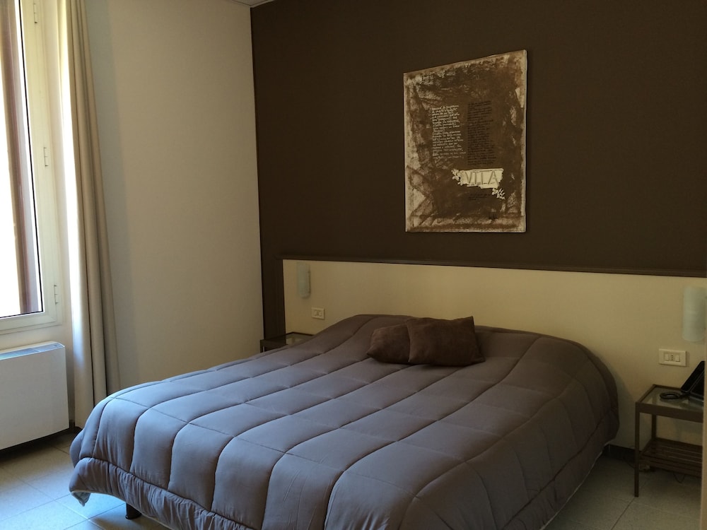Standard Double Room photo 1