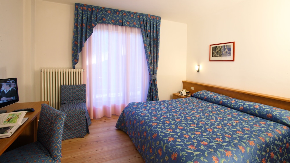 Double Room Only Breakfast