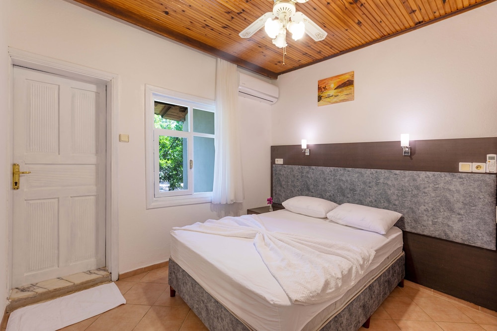 Standard Room photo 1