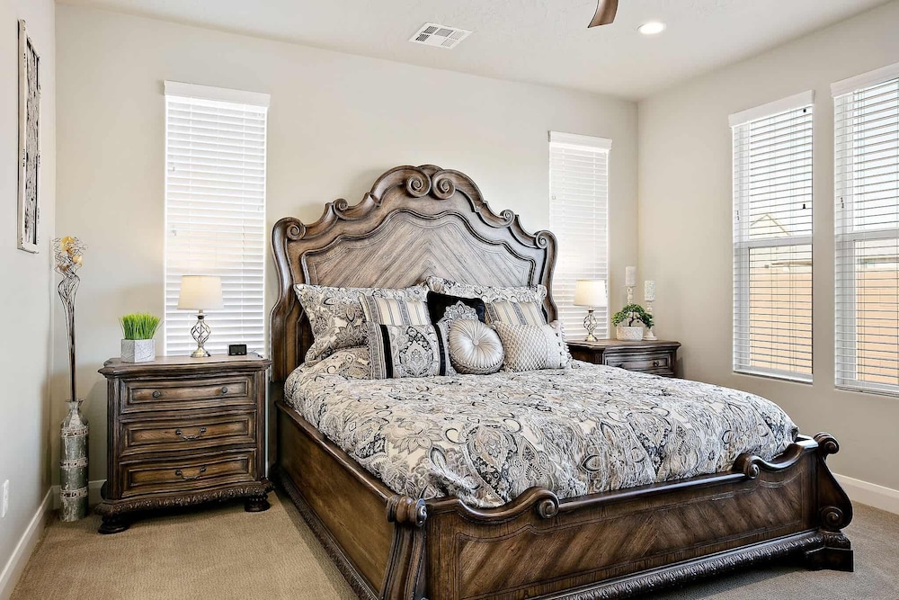 House, 4 Bedrooms