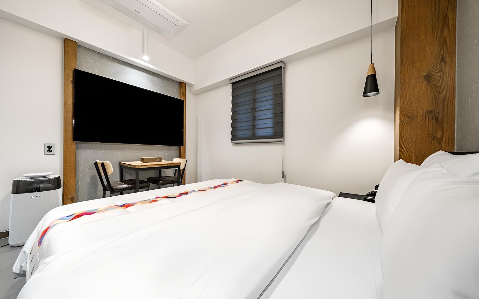Room (Standard (65TV Netflix/TVing/Disney v) - Photo 3