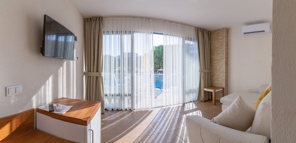 Standard Room - Photo 3