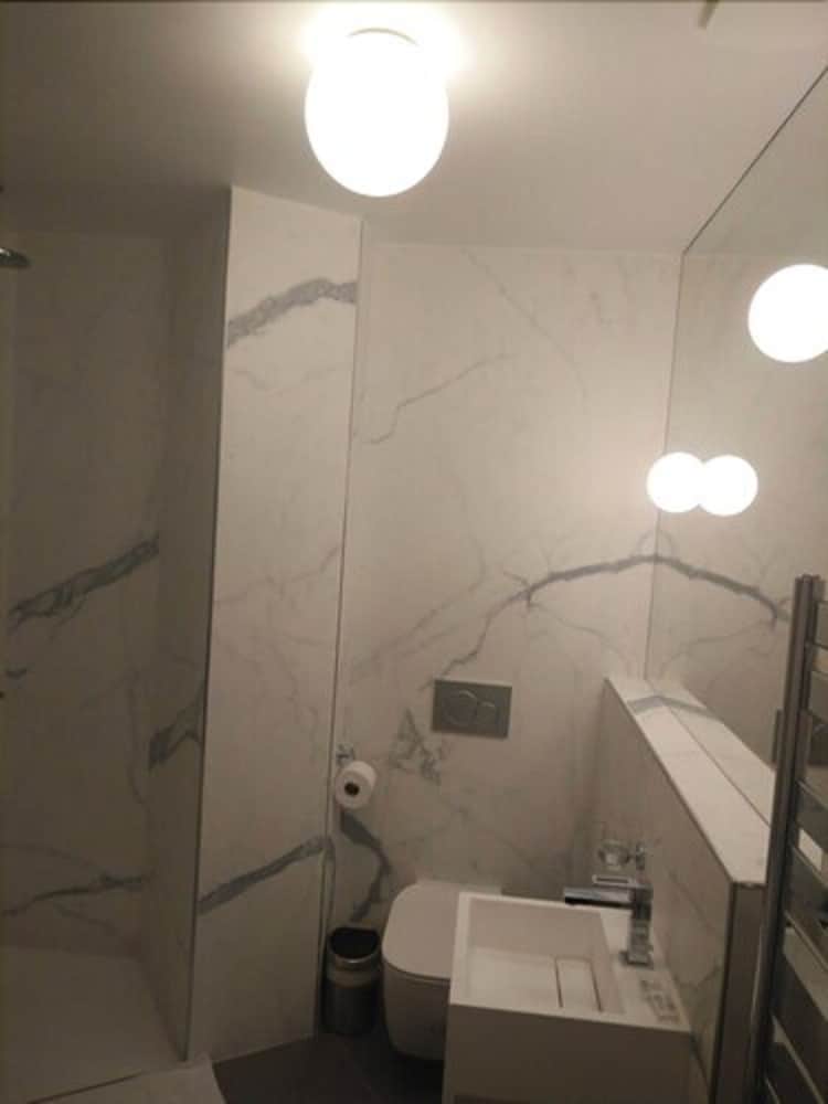 Premium Triple Room photo 3