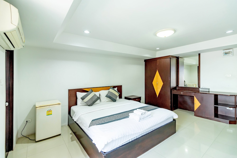 Standard Double Room photo 2
