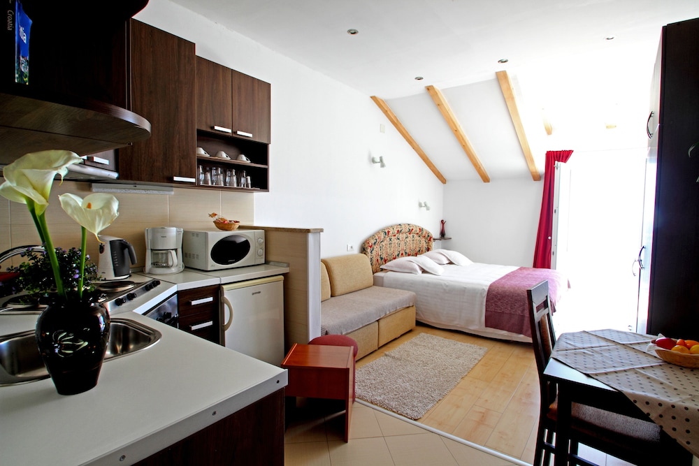 Comfort Studio Suite photo 3